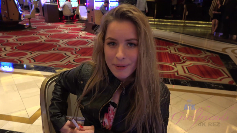 ATK Fans (Girlfriends): Lily Ford ile Las Vegas'ta sanal tatil bölüm 1