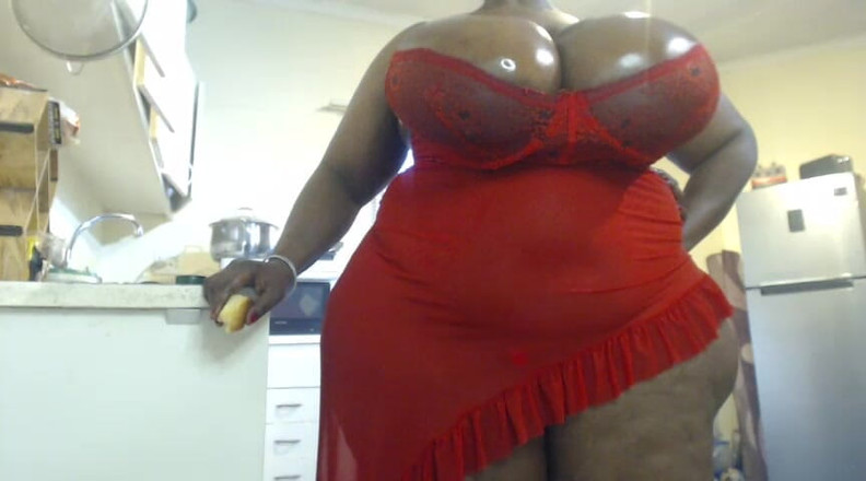 Legendary Booty Overdose: Acariciar Meus Peitos Gigantes Oleosos