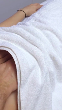 Masseur Filled Her Pussy Instead Normal Massage