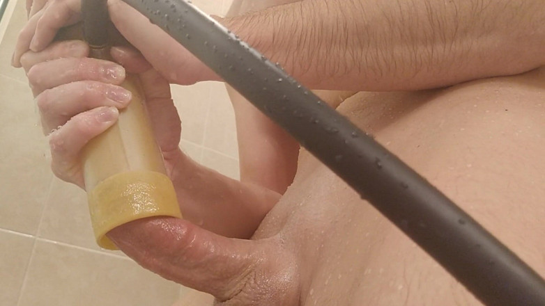 Big Daddy Dommmm: Venus 2000 sex machine in the shower