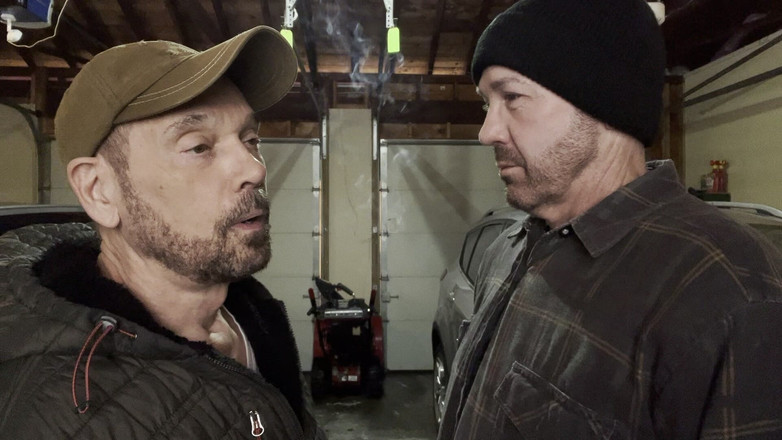 Tyler8: Hai să împărtășim un fum