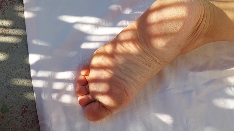 Selena701: Amatérská Blondýnka Zralá Manželka Má Ústní A Nohy Uctívání