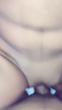 Desi bhabhi betrügt ihren ehemann um großen schwanz in der küche