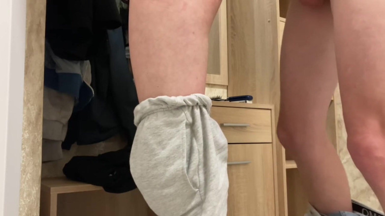 MaybeNatty: An 18-year-old Female Student Visited Her Young Neighbor
