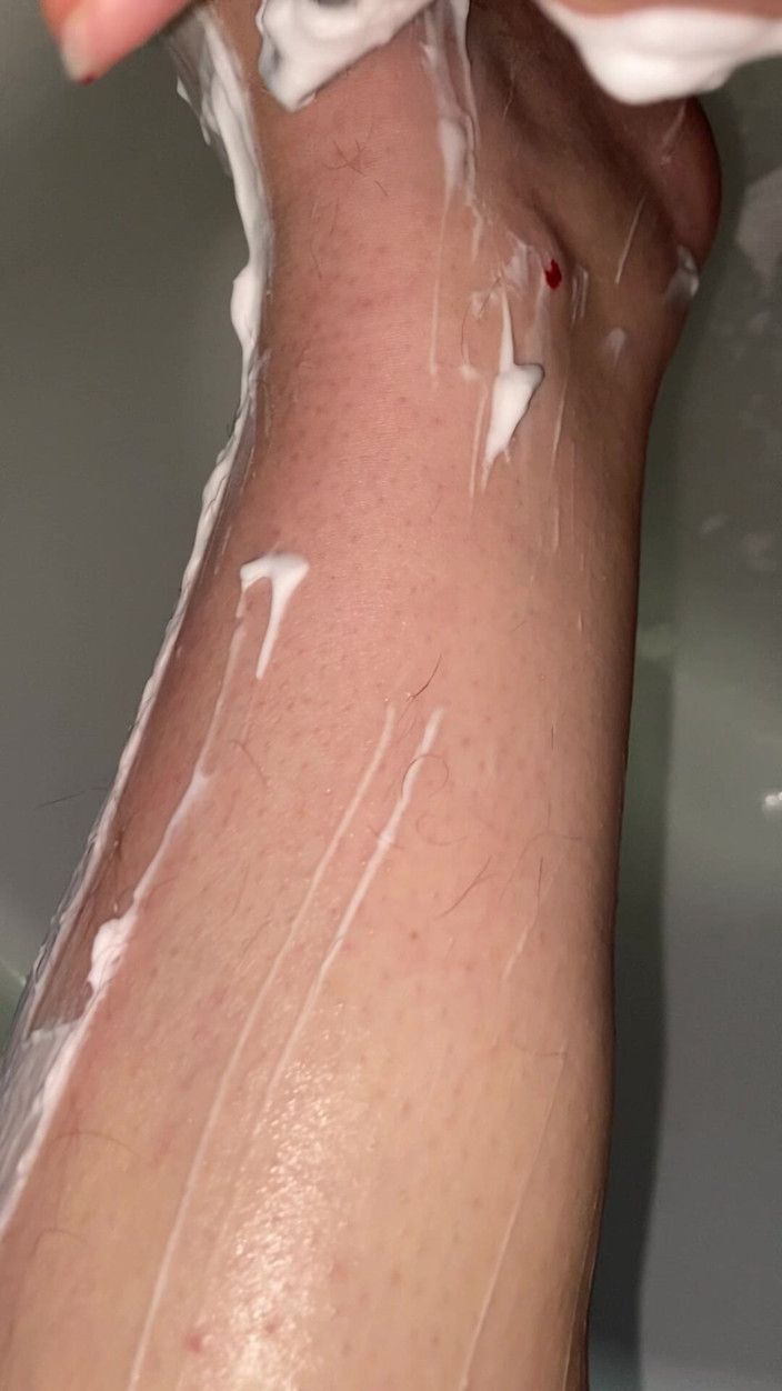 Cuteblonde666: Hairy Legs Shaving Close up