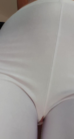 MissAnja_FH: Hola a todos. Es casi el viernes. Ayer me olvidé...