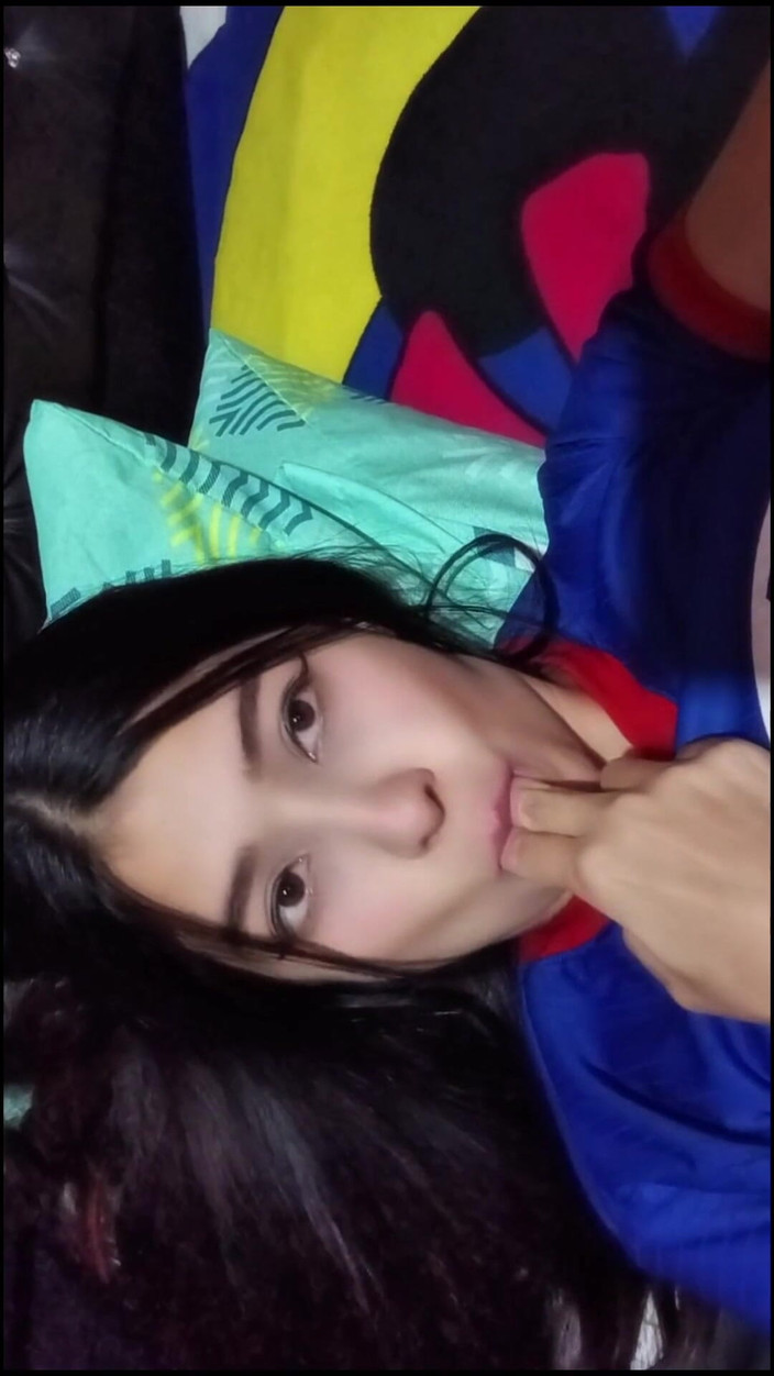 Yuli and tony: Il mio cliente vuole che cavalca il cazzo di suo...