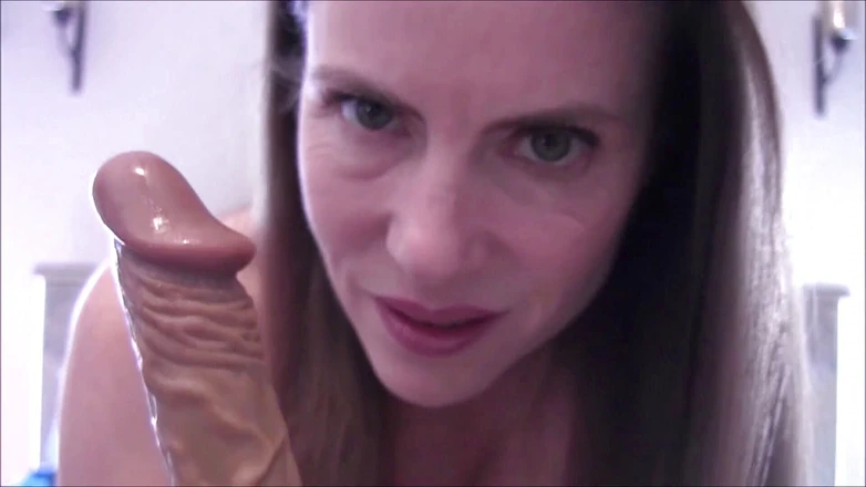 Nikki Nevada: Dildo riding tits bouncing