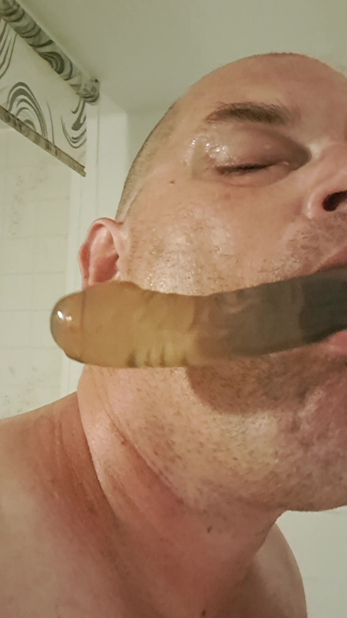 Fickspecht: Esercizi Di Soffiare E Succhiare Sotto La Doccia...