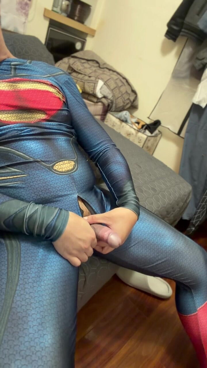 Bear Li: Superman Gordo está en primavera