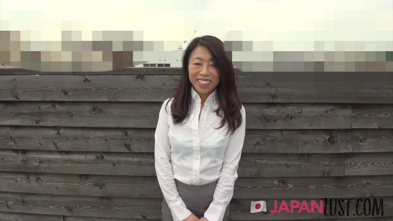 Japan Lust: Japanese granny uncontrollable quirter