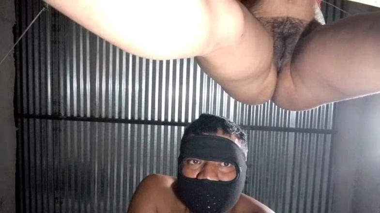 Kumari1996: Meu cunhado fodeu minha bunda duro ontem à noite