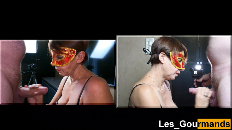 Les Gourmands: Tante seksi dengan masker lagi asik nyepong kontol dan telan...