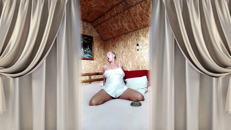 Lukerya: Hot Housewife Lukerya on a Big Soft Bed