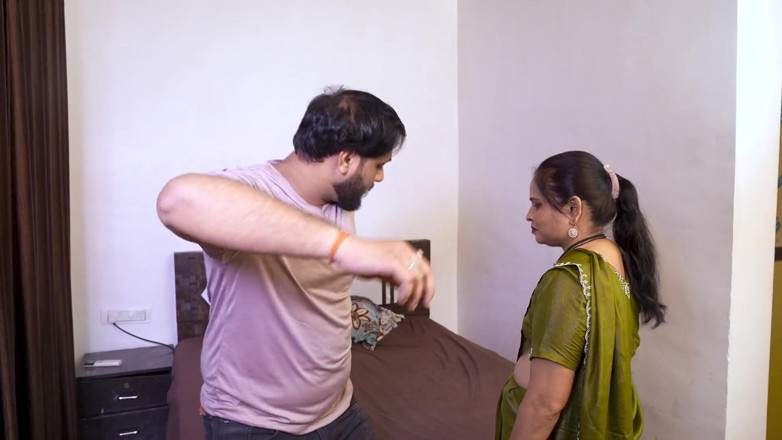 SEXPOSITION69: India caliente Padosan y joven guapo cuñado follan coño hindi -...