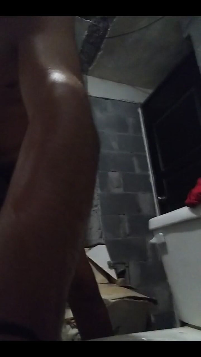 AlexAlejandro13: 내가 넘어지지만 녹음을 계속해