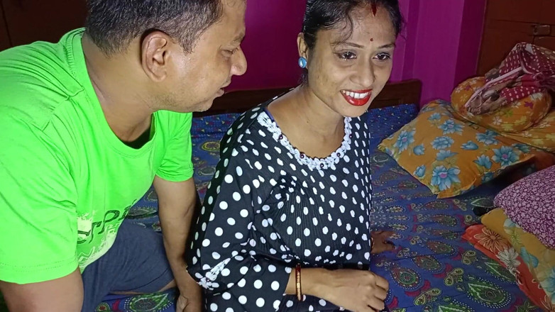 Bengali-coupel: Ấn Độ Bengali Pinki Vabi làm tình tại Davor và Bắt đầu...