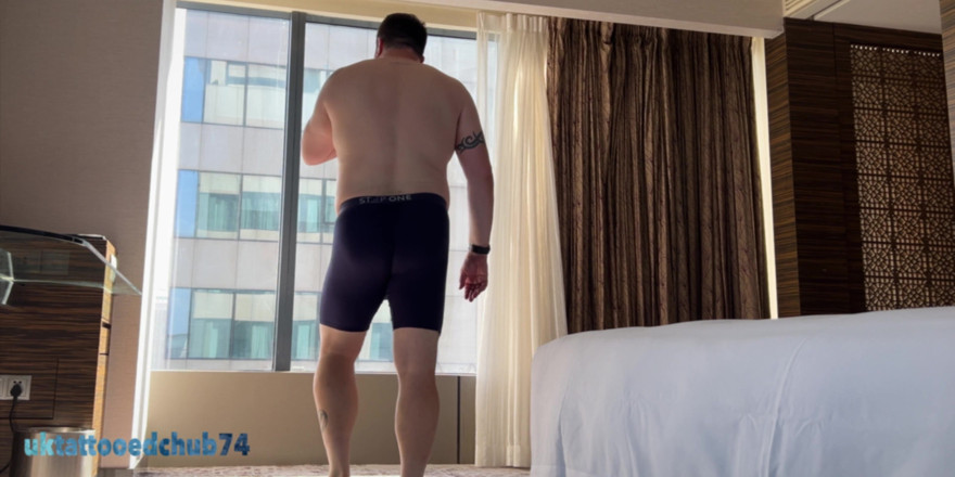 uktattooedchub74: W wielkiej wannie mając wank