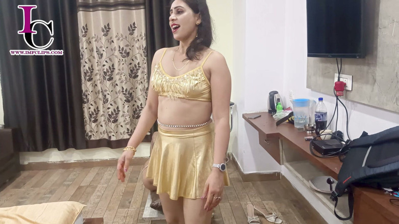 Indian mistress femdom studio: Дама-финансистка собирает долги