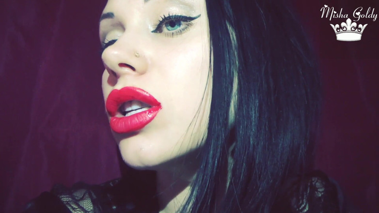 Goddess Misha Goldy: Rujul rose este punctul tău slab