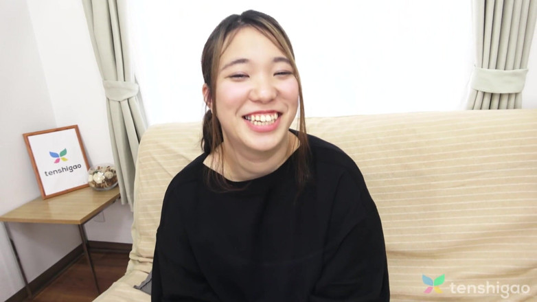 Tenshigao: Alice Tukishima Comes to Visit for Her First Porn Shoot...