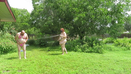 BBW nurse Vicki adventures with friends: Сисси шлюшка и госпожа V игра со шлангом 2