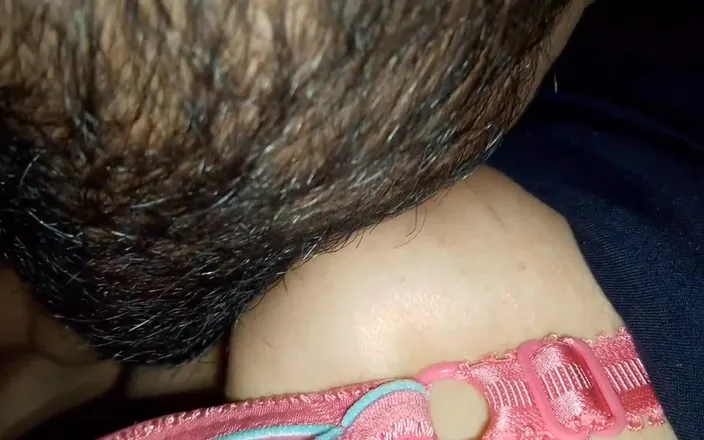 RedQueenRQ: Manželé jsou mimo město - s desi bhabhi tetičkou