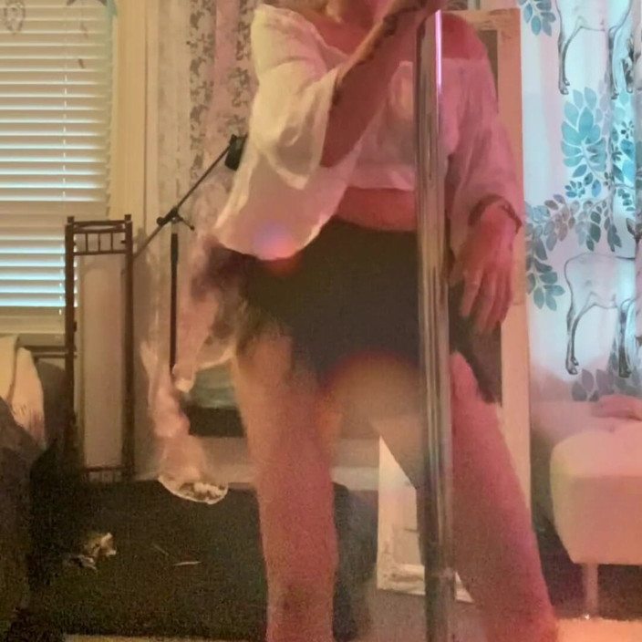 BambiAmbita: BambiAmbita and her truly sexy salsa hour