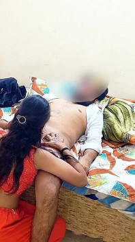Memek sempit bahu india dientot habis-habisan sama dever