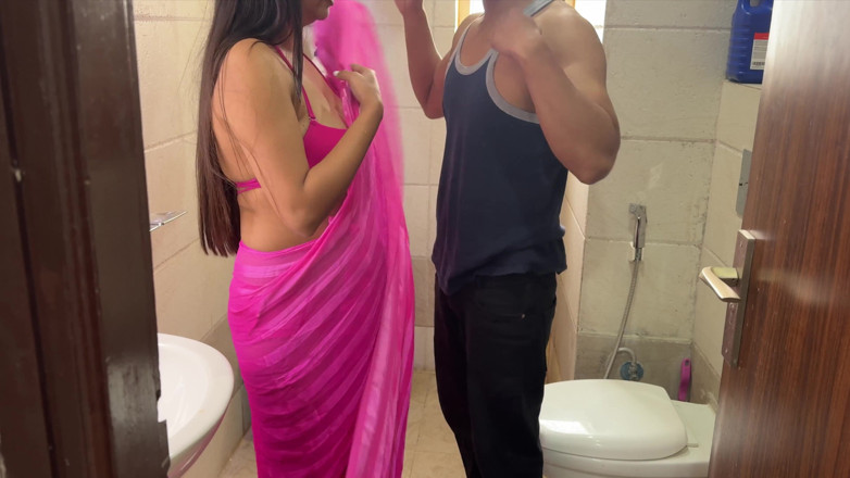Hornycouple149: Macecha si spletla slovo masáž se slovem sex. Nevlastní syn...