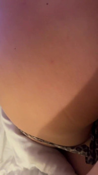 Ošukal nevlastní sestru, zatímco sledovala stream