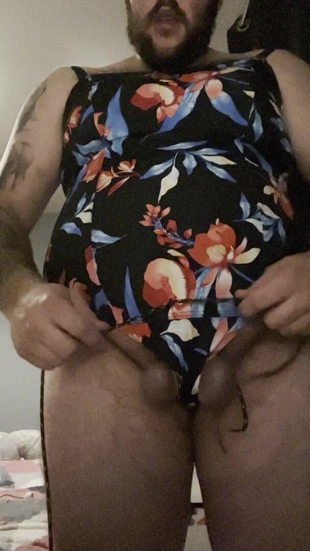 Shaun Cbt: Perbudakan kontol dan peler dengan baju renang dan klem puting