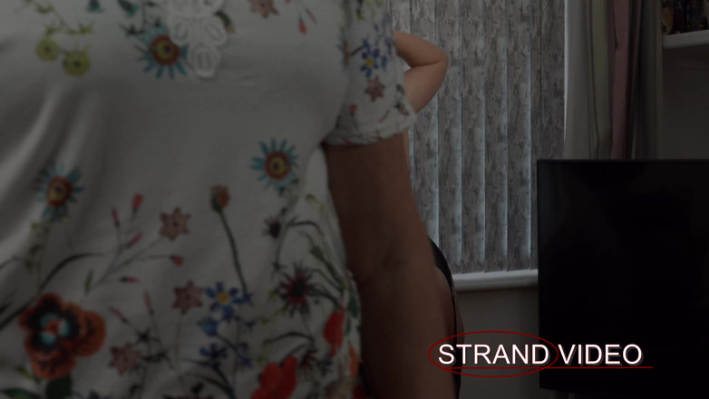 Sarah Stern: Tu ne peux pas me traiter de cette façon, partie 1