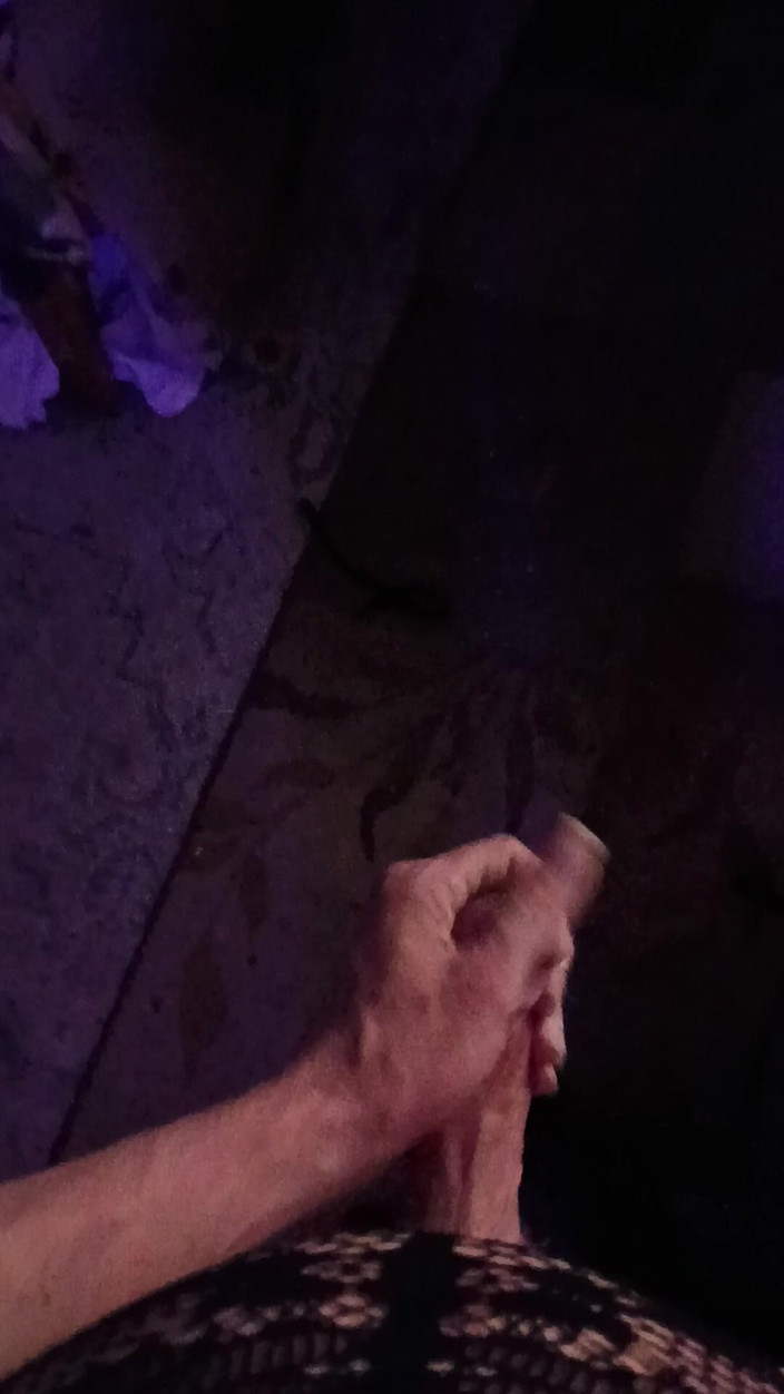 DeepthroatCumslut: Büyük yarağım 2