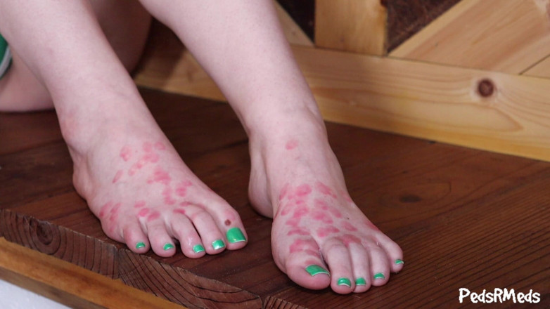 PedsRMeds: Farrah Feet Wax Play
