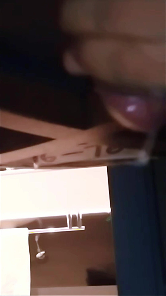 Naughty Cock: Partea A și Partea B a unui tip foarte obraznic care...