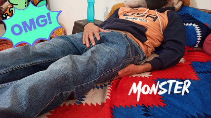 Desi__Panda: Indický hetero kluk masturbace velkého monstrózního ptáka