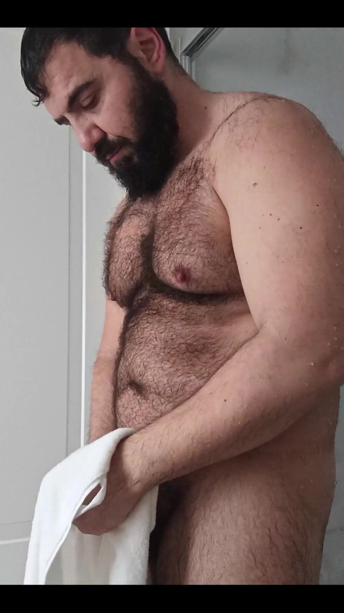 Ulysses the bear: Asciugarsi