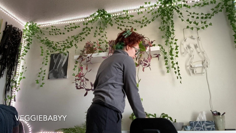 Veggiebabyy: Racun Ivy mengusik dan kongkek maya