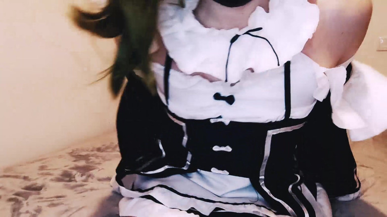 Leona Incubo: Maid Cosplayer Anal Masturbation and Cum