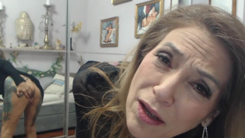 Melissa Johnson: Kırmızı halı elbisemle beni sik