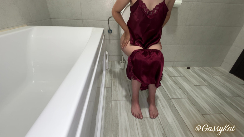 GassyKat: La toilette quotidiana episodio 19