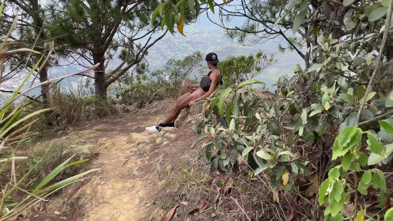 vergar4_daviid: Berlayar di Tengah Gunung