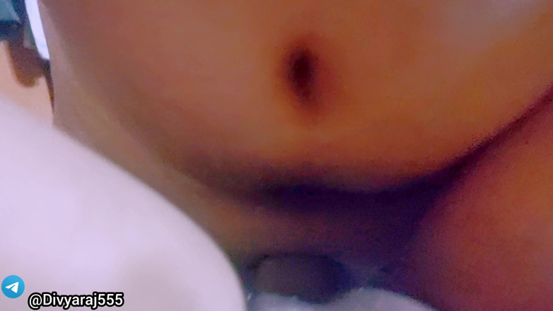 Divyaraj99: 主角与主要小众女友