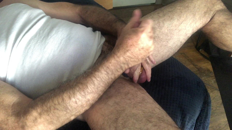 OhTrevor: Papai dotado Ohtrevor finalmente goza depois de passar o dia...