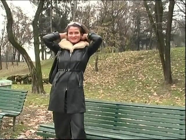 Xtime Network: Gata sexy adora masturbação