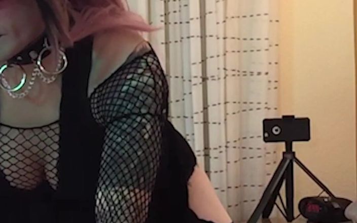 Jake Grand the man: Goth Sissy Jade Madison Deepthroating Dick - Kompilacja 1
