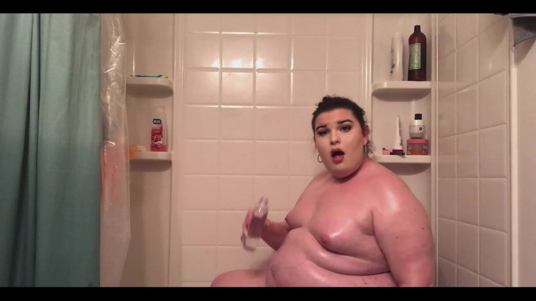 MadameMorganXXX: Bagian 1 ini adalah pertama kalinya aku bermain dengan minyak dan...