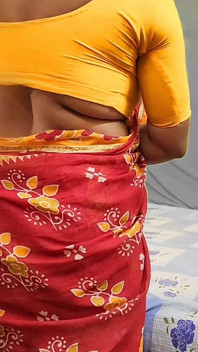 Dress Tailor Fucks Big Boob MILF Then Cum Inside Her Pussy