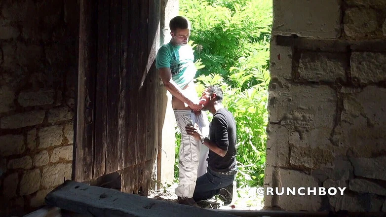 Crunch Boy: Young straight fucked by ebony in exhib outdoor place
